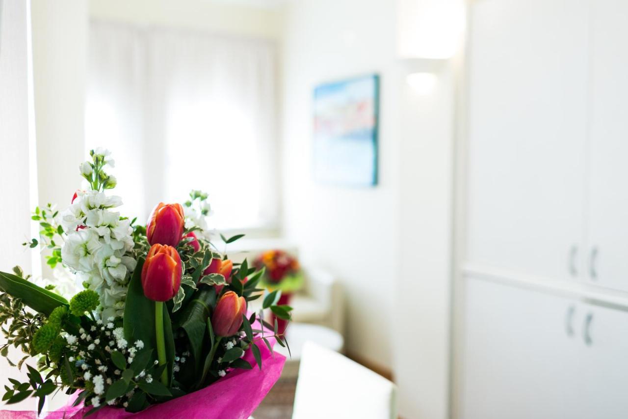 Rex Hotel Residence Genoa Bagian luar foto