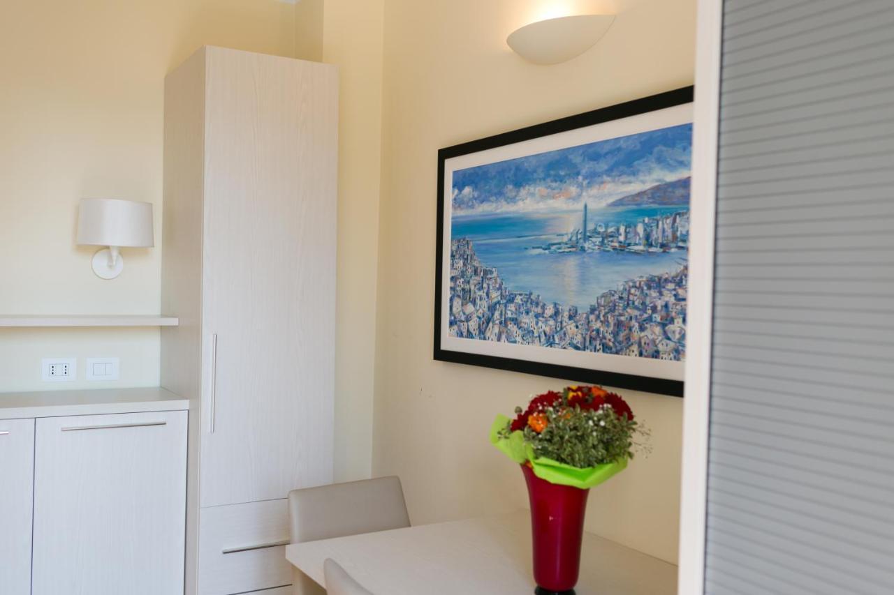 Rex Hotel Residence Genoa Bagian luar foto