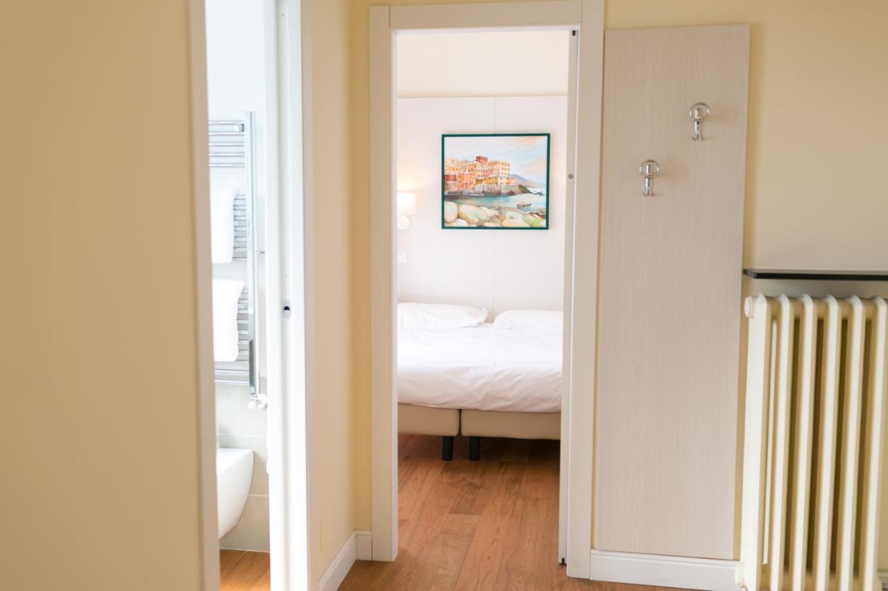 Rex Hotel Residence Genoa Bagian luar foto