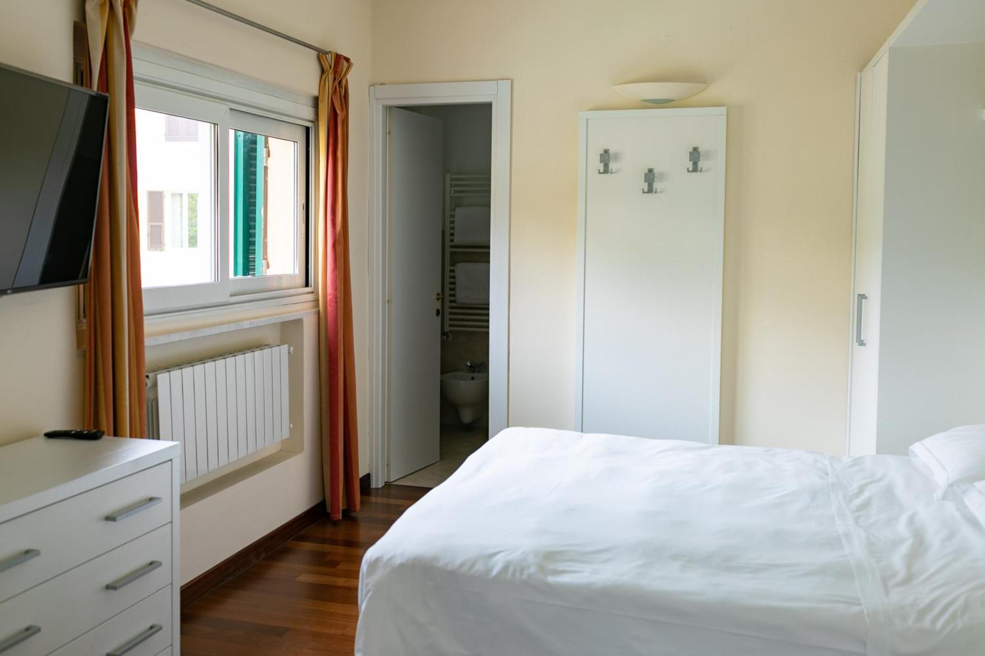 Rex Hotel Residence Genoa Bagian luar foto