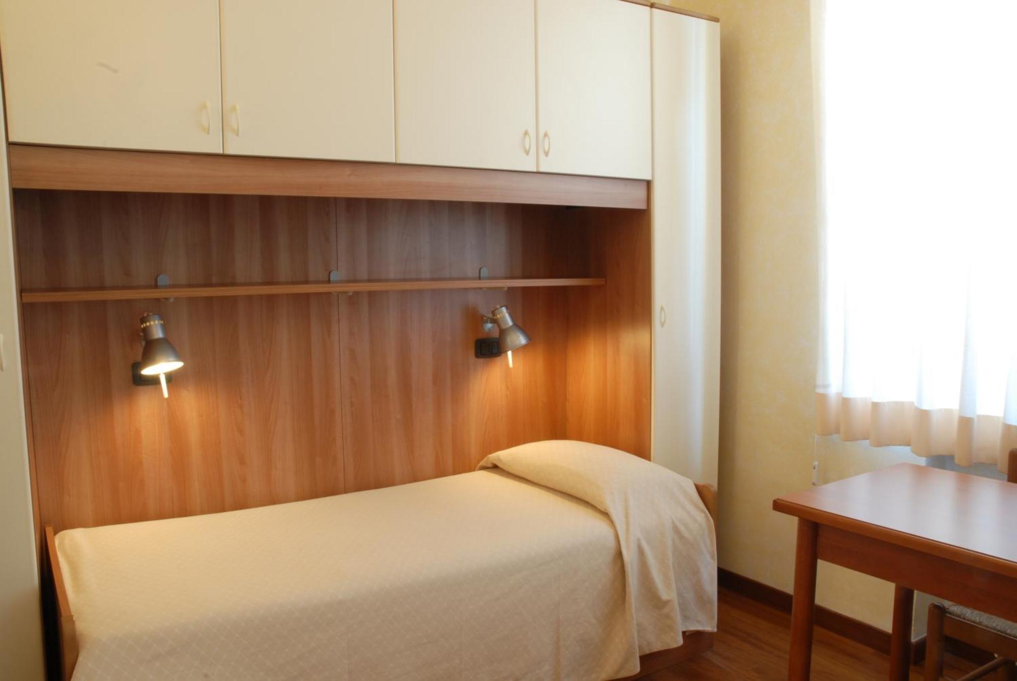 Rex Hotel Residence Genoa Bagian luar foto