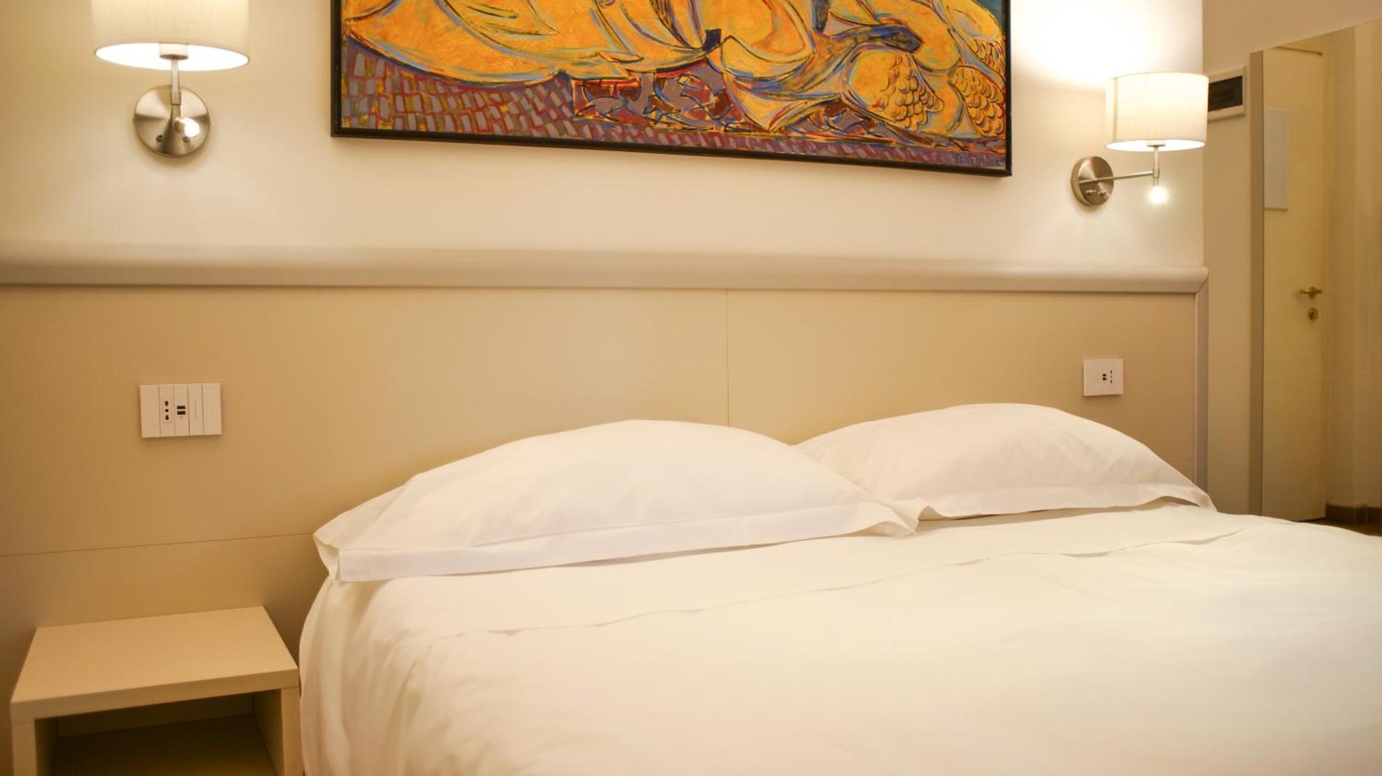 Rex Hotel Residence Genoa Bagian luar foto