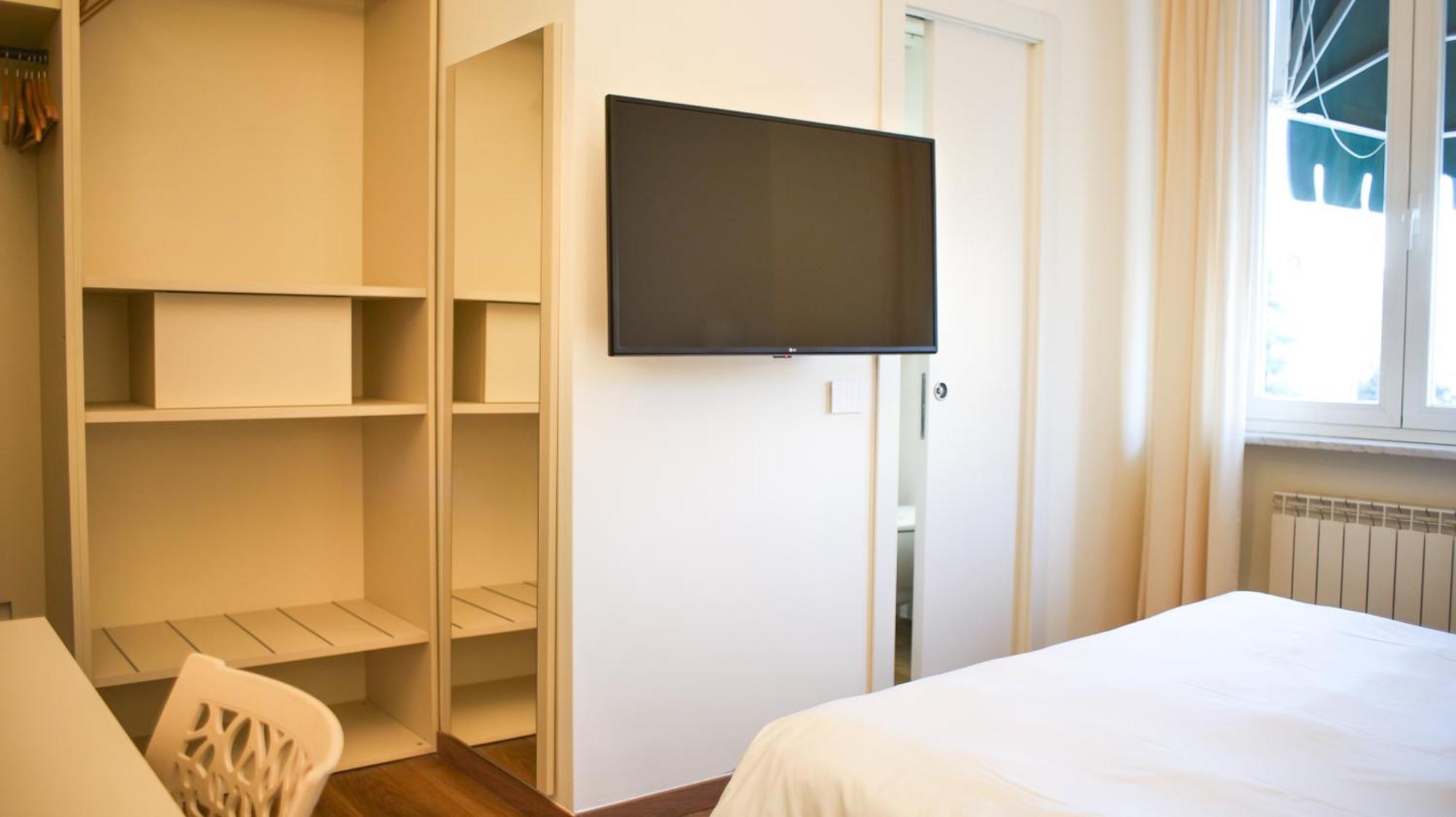 Rex Hotel Residence Genoa Bagian luar foto